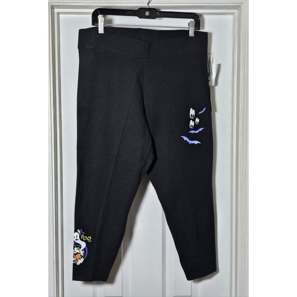 Torrid X Disney Halloween Mickey Boo Bats Crop Legging Size 2 2X Black - Picture 1 of 5